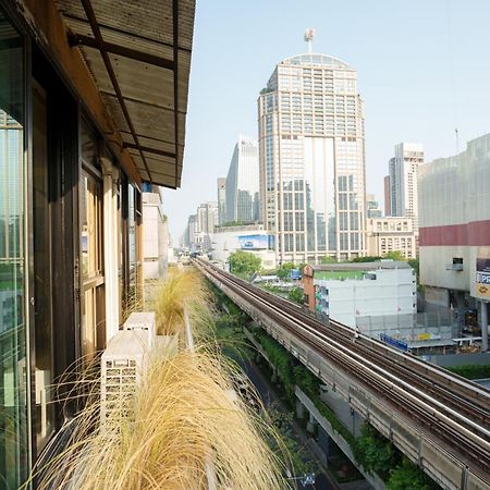 Gecko Eye Hotel Bangkok Exterior photo
